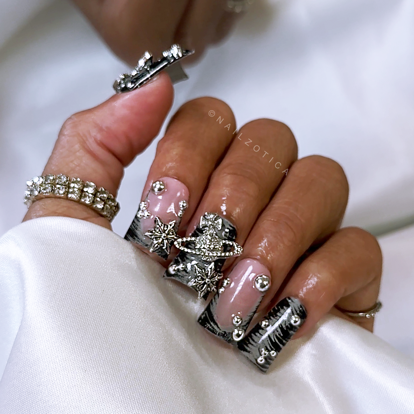 Nailzotica Short Length Reusable Acrylic Gel UV High Quality Handmade Luxury Press On Nails