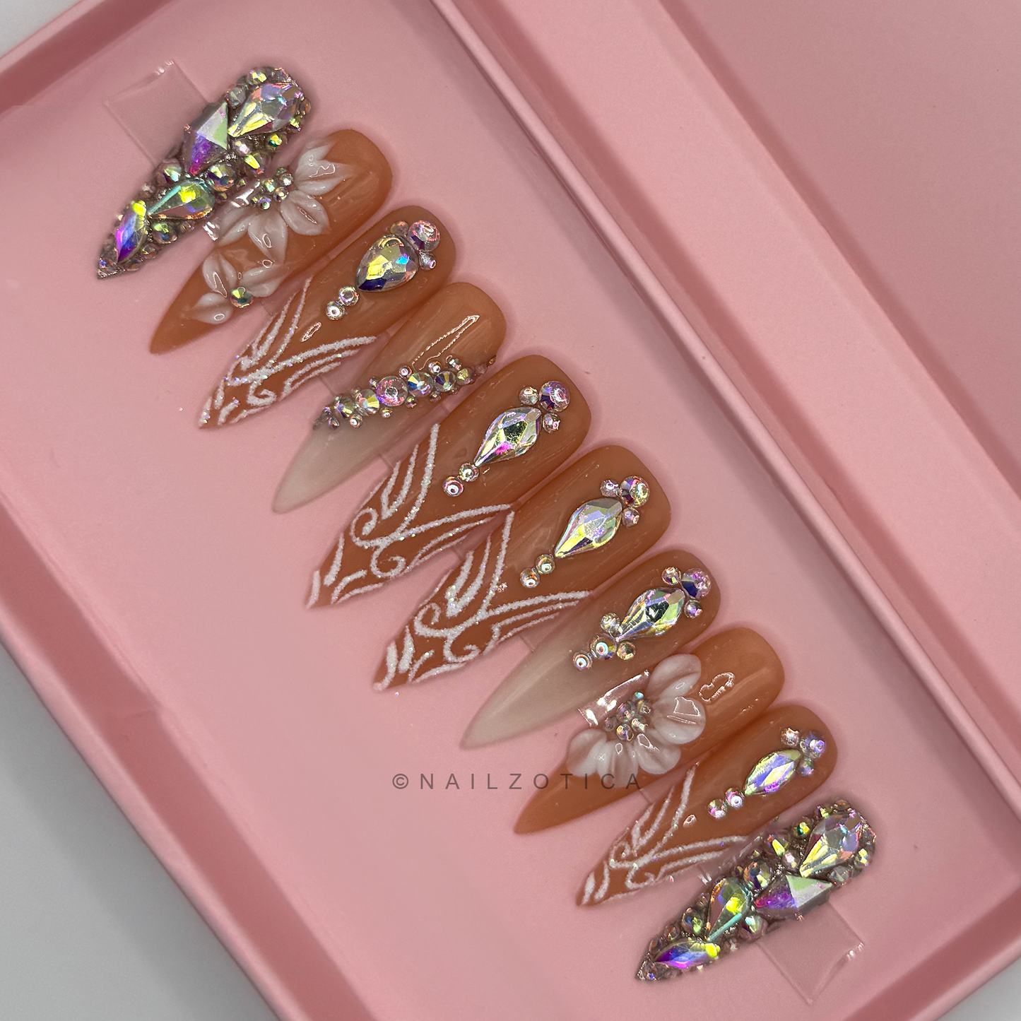 Nailzotica Stiletto Shape Reusable Acrylic Gel UV High Quality Handmade Luxury Press On Nails
