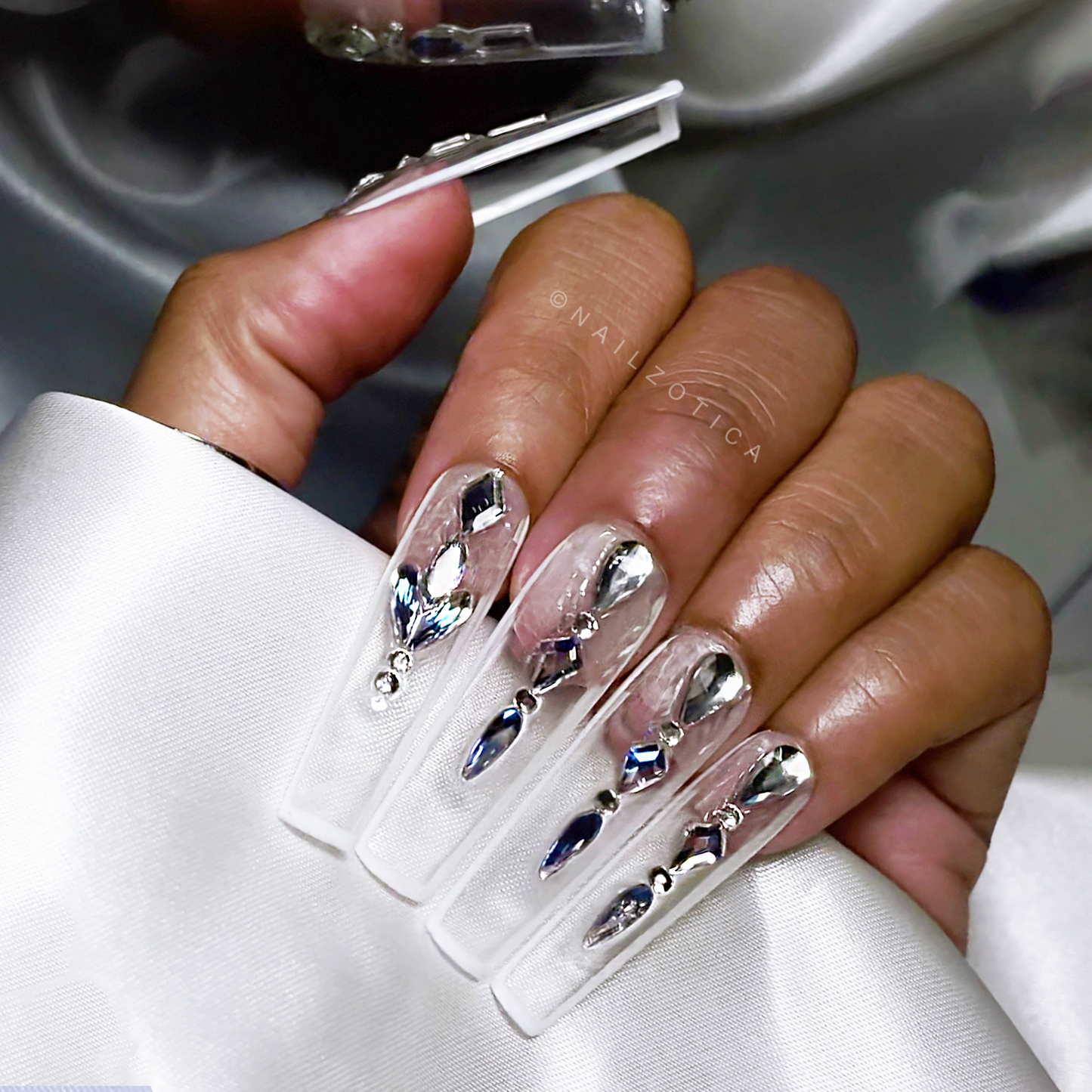 Queen of Diamonds - Long Length 40mm Square Shape Clear Transparent White Outline Silver Rhinestone Reusable Acrylic Gel UV Hand-Painted High Quality Handmade Luxury Press On Nails