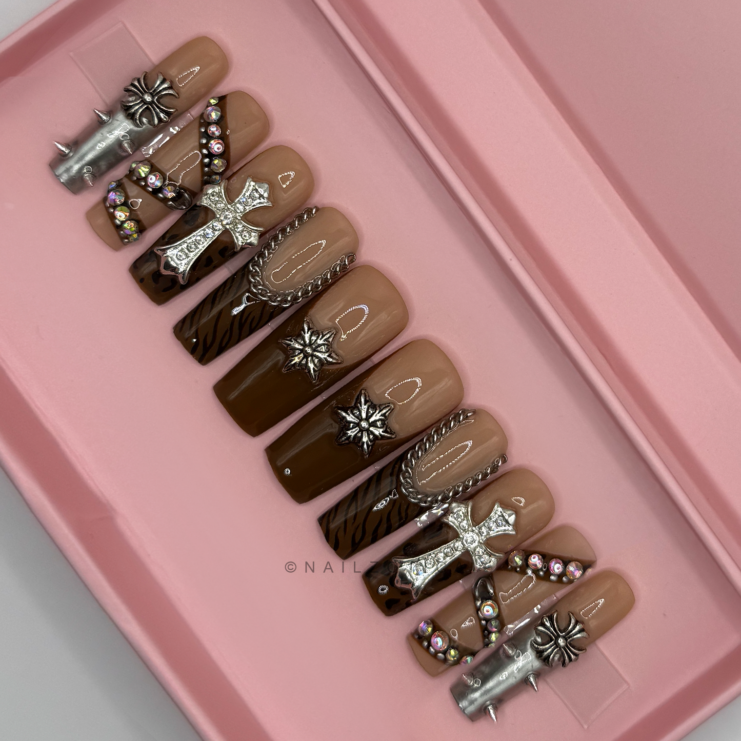 Nailzotica Animal Print Reusable Acrylic Gel UV High Quality Handmade Luxury Press On Nails