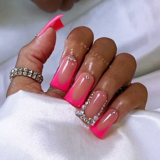 Pretty 'N Pink - Handmade Press On Nails